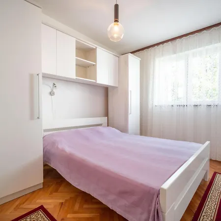 Feriehus Andrijana By Interhome