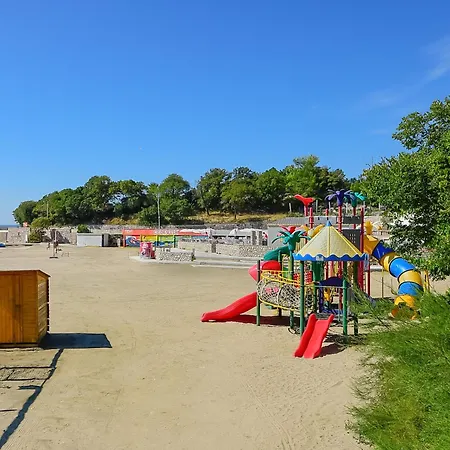 Andrijana By Interhome * نوفي فينودولسكي